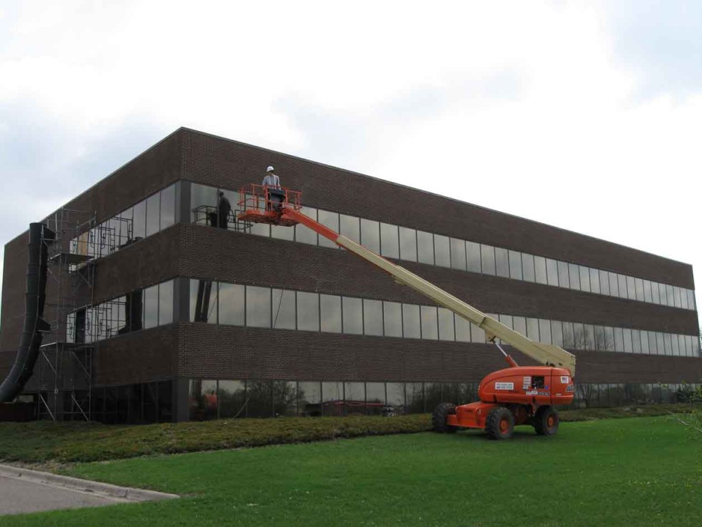 Janitorial Services - Servuclean-2